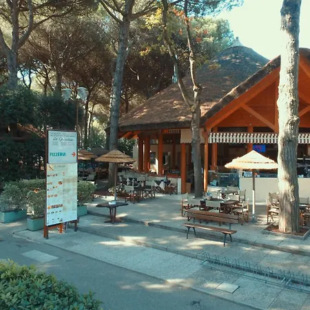 In Po Delta Park With Access 펜션 *